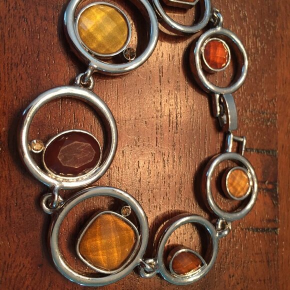 Pair of Bracelets - Picture 2 of 4